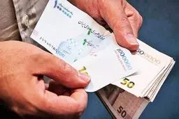 دیگر حضور بیشتر، دریافتی بیشتر نیست/ کیفیت ملاک حقوق کارمندان می‌شود