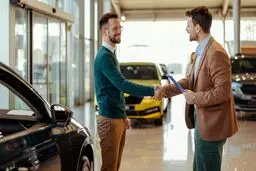 چرا خرید غیرنقدی خودرو به صرفه نیست؟