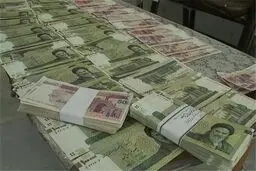مردم ایران چقدر پول در بانک‌ها پس انداز دارند؟