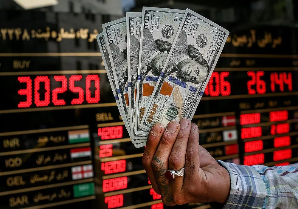 نرخ ارز در بازارهای مختلف 23 دی ماه / افزایش قیمت دلار و یورو