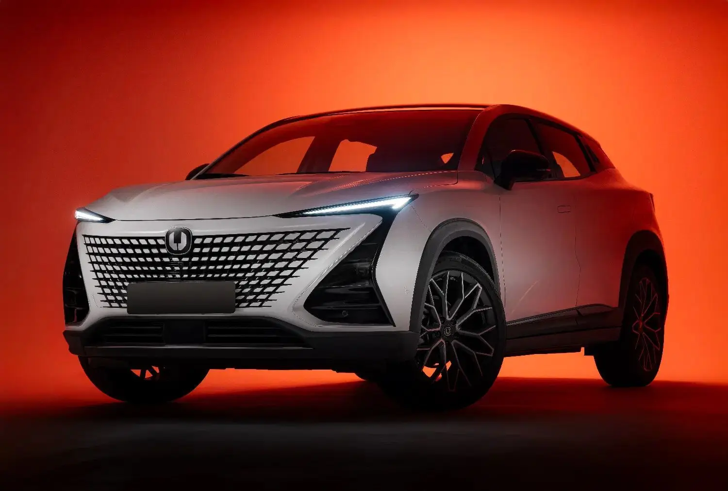 فروش ۳۰ روزه و نقدی چانگان یونی تی از شنبه + جزئیات