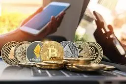 فعالیت صرافی‌های رمزارز بدون مجوز جرم است؟