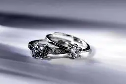 نقره در اوج قیمت/ چرا فروشش سخت است؟