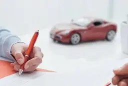  اگر بدون گواهینامه تصادف کنید، بیمه خسارت می‌دهد یا نه؟/ یک باور اشتباه