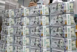 تمام کارهایی که با ۳۰۰ میلیارد دلار می‌توان انجام داد+اینفوگرافیک