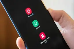 ۵ روش برای ریستارت گوشی اندروید