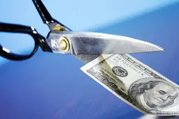 هشدار بانک مرکزی درباره ی آثار حذف ارز ترجیحی