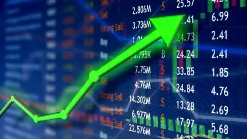 بازار سرمایه مثبت شد/بارشد ۲۱ هزار واحد