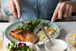 شام دیرهنگام چه خطراتی برای سلامتی دارد؟