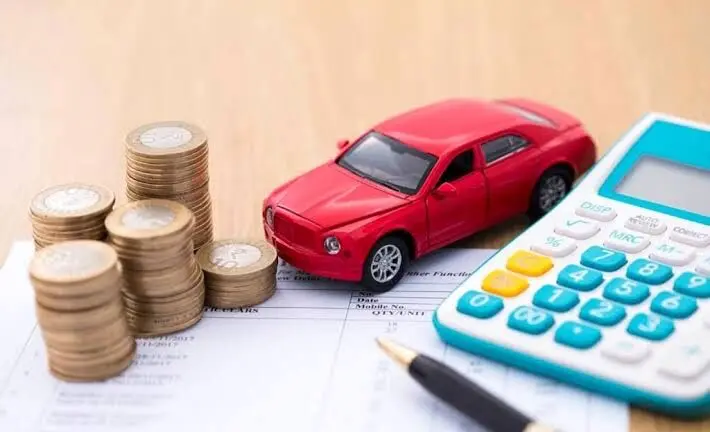 با حقوق ۲۴‌ میلیون تومانی، خرید خودروی یک میلیاردی چند سال طول می کشد؟