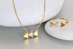 طلاهای کم‌اجرت کدامند؟ انواع طلای کم‌اجرت/توصیه به خریداران طلا