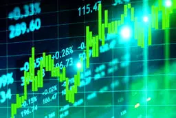 بورس در آستانه قله تاریخی