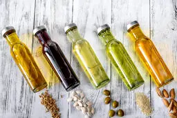 کدام روغن واقعاً برای پخت‌و‌پز سالم‌تر است؟