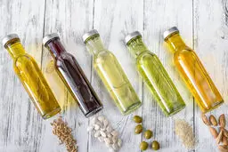 کدام روغن واقعاً برای پخت‌و‌پز سالم‌تر است؟