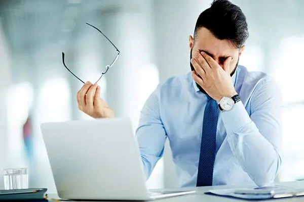 پنج  دلیل علمی برای همیشه خسته بودن شما