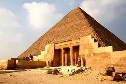 آشنایی با ۸ واقعیت جالب دربارۀ «هرم بزرگ» مصر باستان