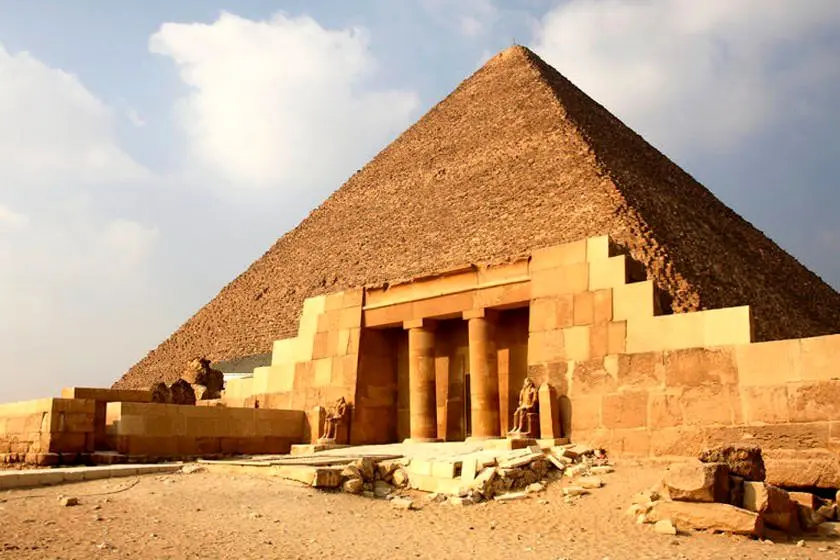 آشنایی با ۸ واقعیت جالب دربارۀ «هرم بزرگ» مصر باستان