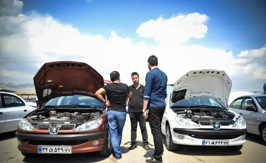 هشدار به خریداران خودرو در بازار رکودی؛ مراقب قراردادها و شیوه پرداخت باشید / توصیه‌ها