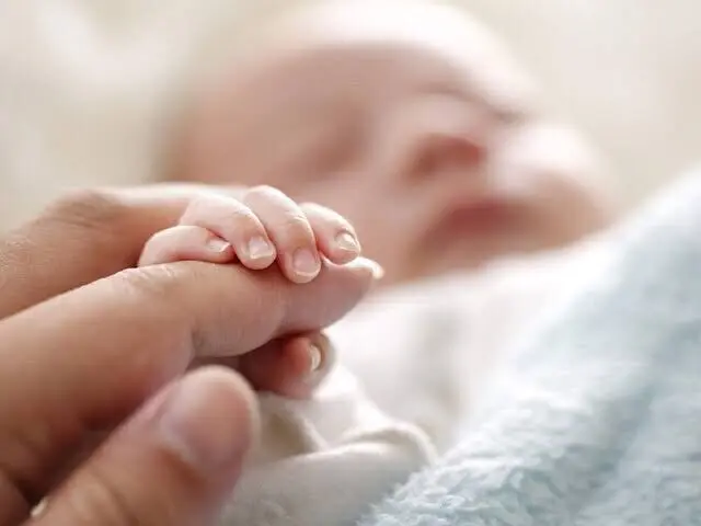 شارژ ماهانه حساب مادران تهرانی آغاز شد / اعتبار چشم‌روشنی چگونه قابل استفاده است؟