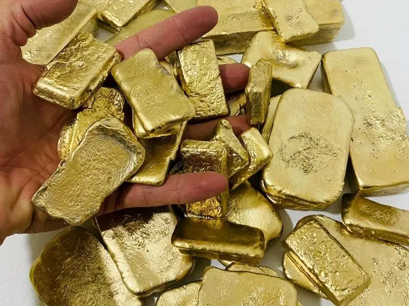 قیمت طلای خام داخلی بیش از ۴ درصد بالا رفت