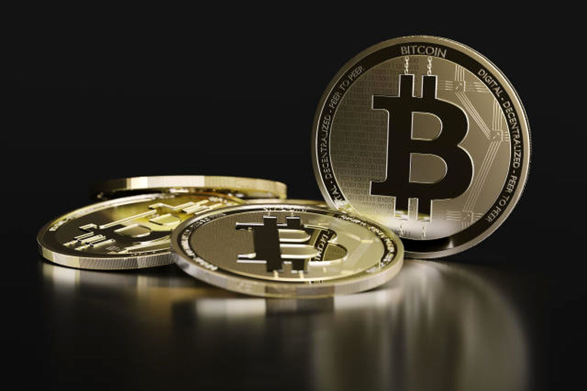 ماجرای انتقال مرموز ۹۰۰ بیت‌کوین به کیف پول ناشناس