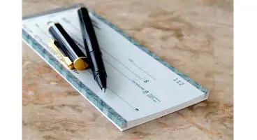 دو دسته از افراد امکان دریافت دسته ‌چک را نخواهند داشت