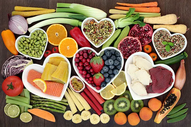 خوراکیهای مفید برای سلامتِ قلب و مغز