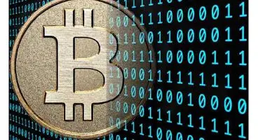بیت‌کوین سودآورترین دارایی ۱۰ سال اخیر شد