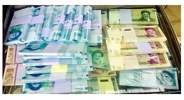 همسانی نرخ سود در همه سررسیدها!