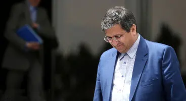 علت برکناری همتی از ریاست بانک مرکزی