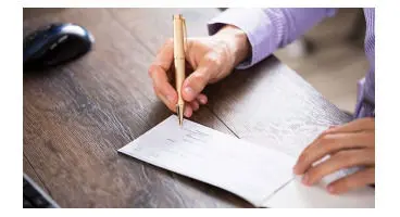 بررسی اصلاح قانون صدور چک در کمیسیون اصل ۹۰ مجلس