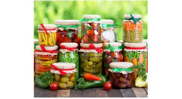 این افراد هرگز به ترشی لب نزنند