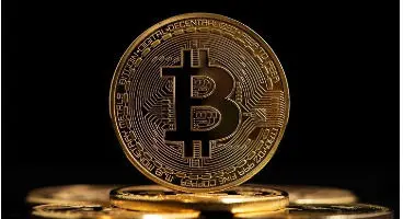 سقوط ۱۵ هزار دلاری بیت‌کوین در راه است؟