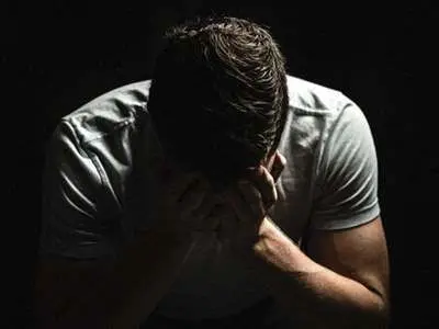 ۷ دلیلی که دائما احساس خستگی می‌کنید!