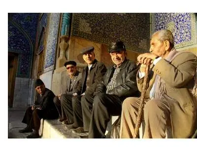 حداکثر سن بازنشستگی ۶۲ سال و ۵۵ سال شد