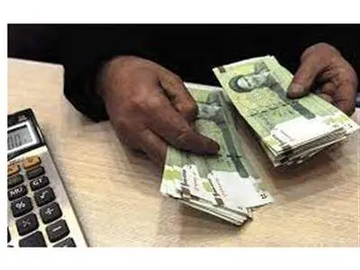 پاداش بازنشستگان پرداخت نشده است / شرکت‌های واسطه دولتی حذف می‎شوند