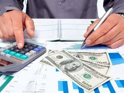 ۱۰ عادت میلیاردر‌های خودساخته را بشناسید