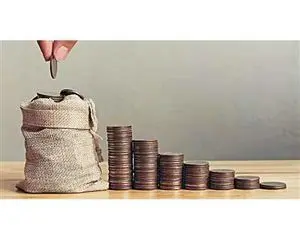 چرا درباره پول اشتباه فکر میکنیم و چطور عاقلانهتر خرج کنیم؟