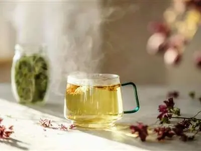 دمنوش‌های عالی برای داشتن پوستی سالم و روشن