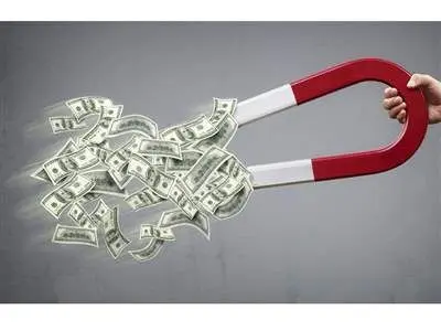 ۹ نشانه‌ ای که شما را از پول و ثروت دور می کند