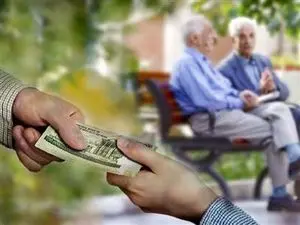 واریزی بزرگ برای بازنشستگان / حساب این بازنشستگان شارژ می‌شود
