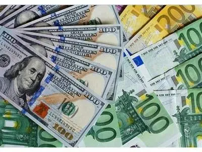 نرخ ارز در بازارهای مختلف11 تیر / یورو کاهشی شد