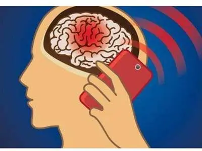 تلفن همراه سبب تومور مغزی می‌شود یا نه؟