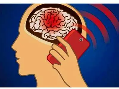 تلفن همراه سبب تومور مغزی می‌شود یا نه؟
