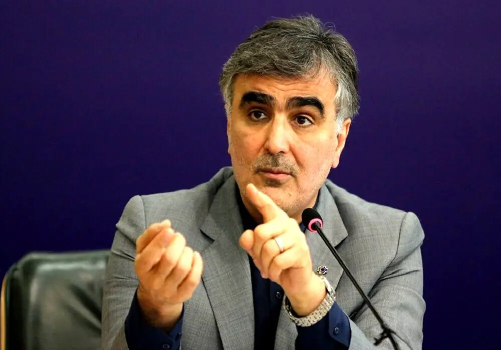 رئیس کل بانک مرکزی: با این دلار ، تورم انفجاری می‌ شود!