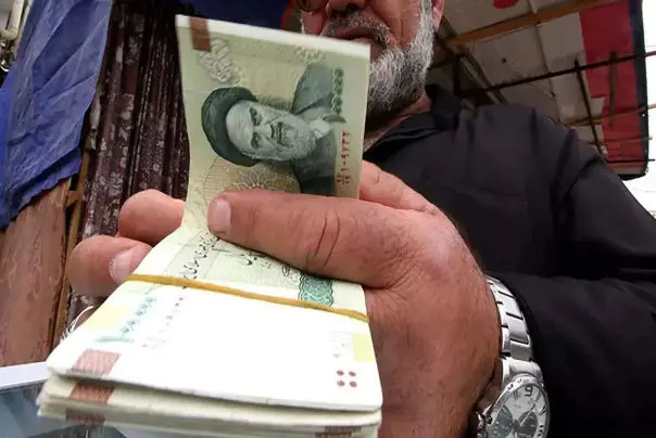 ۳ هفته پر پول برای بازنشستگان / واریزیها آغاز شد