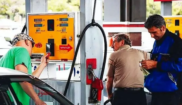 جزئیات اعطای سهمیه سوخت برای تاکسی های اینترنتی اعلام شد/نکات مهم برای  کاربران سکوهای اینترنتی