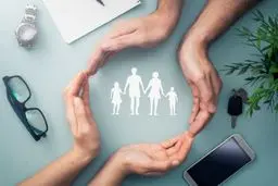 مزایا و معایب بیمه خویش فرما