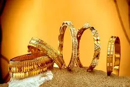 پیش‌بینی قیمت طلا ۱۴۰۴/ سرمایه‌گذاری در طلا خوش‌یمن می‌ماند؟