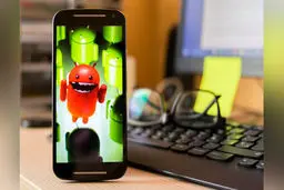 ۶ اپلیکیشن مخرب که باید از گوشی اندرویدی خود حذف کنید